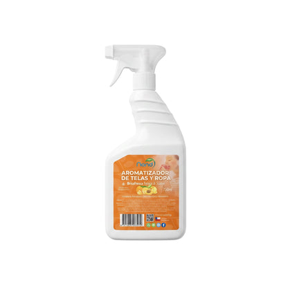 Aromatizador de telas y ropa Fruit Natural de Trini Vital Store en botella spray de 750ml con etiqueta naranja